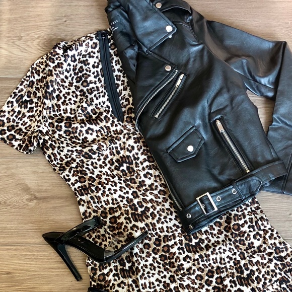 Leopard Mini Dress - Picture 4 of 5